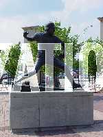 Click to see CD25YDSC00049.JPG