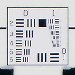 Nikon Coolpix S3 digital camera image