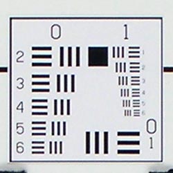 Nikon Coolpix S3 digital camera image