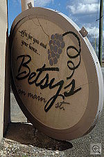 Click to see YDSC_0098.JPG