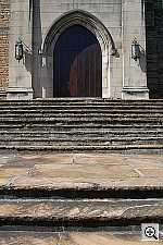 Click to see ZZ3ARCH2.JPG