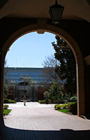 Click to see ZZ3ARCH1.JPG