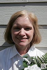 Click to see E1D2OUTFACAP0.JPG