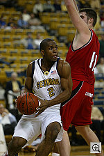 Click to see Y854A0021ra_200.jpg