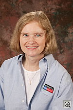 Click to see Y-STUD-EOS1Ds_100_457s.JPG