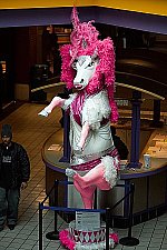 Click to see YGD4F0152.JPG