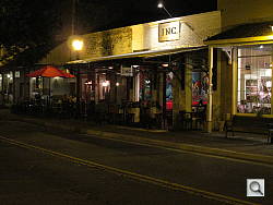 Click to see ynight_iso800.JPG