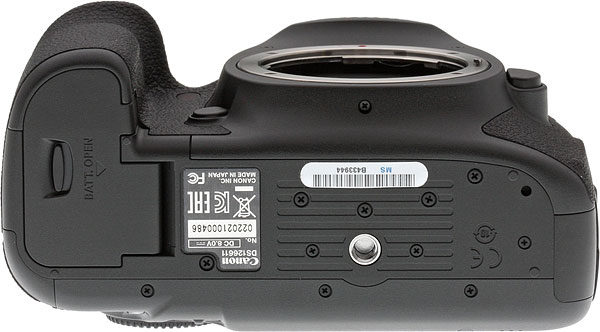 Canon 5DS Review -- Product Image
