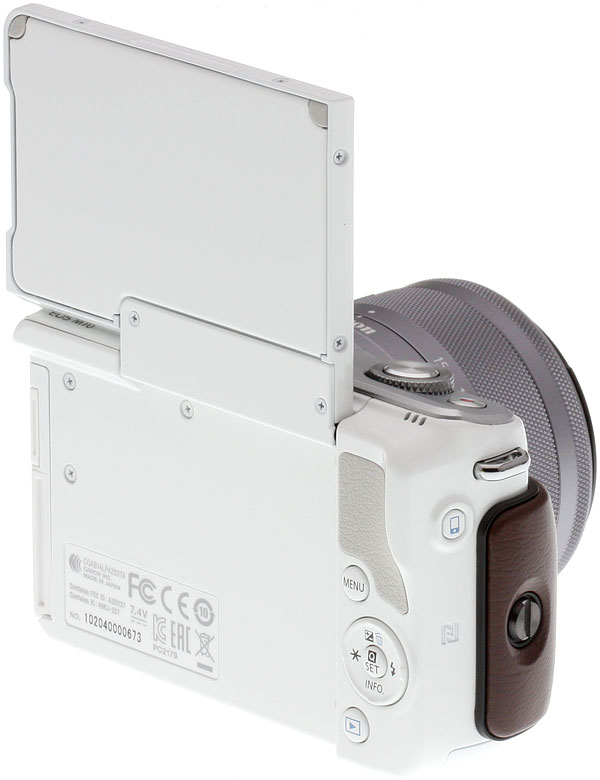 Canon EOS M10 Review -- Product Image