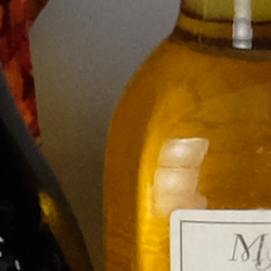 100% crop from Fujifilm X-T10 test image taken at ISO 1600
