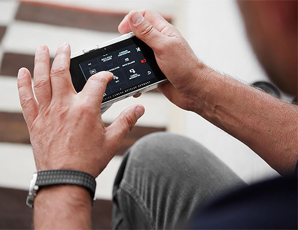 Leica TL2 Review -- Product Image