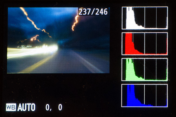 Nikon D3300 Review -- Playback  histogram.