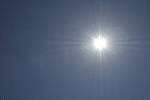 Click to see Y_Tamron10-24-JG57718-FLARE-24mm-f11.JPG