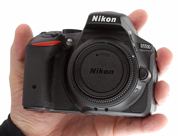 Sony A5100 Review - In the hand
