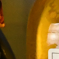 100% crop from Nikon D850 test image taken at ISO 3200