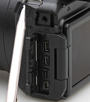Nikon P1000 Review -- Product Image