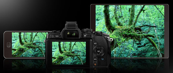 Olympus OM-D E-M1 review -- Camera with phone and tablet