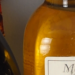 100% crop from Olympus E-M10 II test image taken at ISO 100