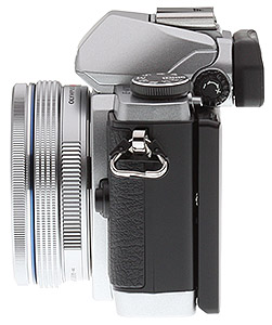 Olympus E-M10 Review - Left view
