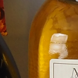 100% crop from Olympus E-M1X test image taken at ISO 200