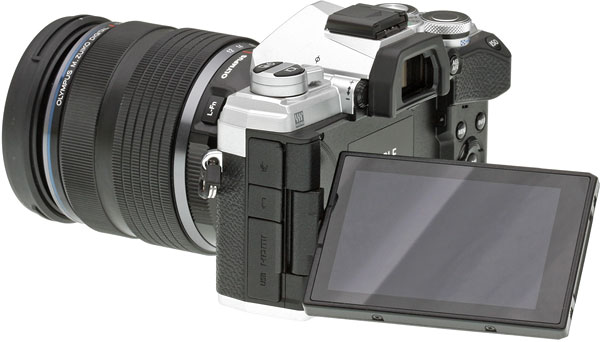 Olympus E-M5 III Review -- Product Image