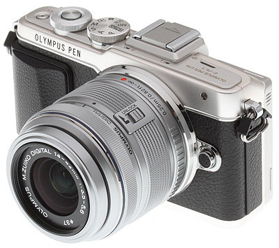 Olympus E-PL7 review -- three quarter from left view