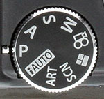Olympus E-P5 Review - Mode dial