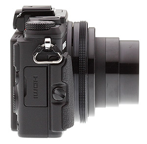 Olympus XZ-2 review: Right side view