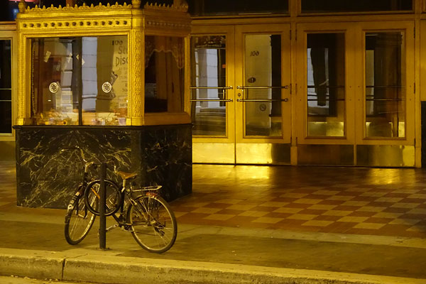 Panasonic FZ1000 review -- Sample photo shot with Sony RX10