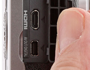 Panasonic GF7 Review -- Product Image