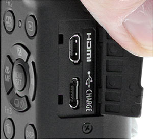 Panasonic LX10  Review -- Product Image