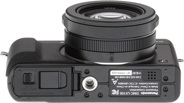 Panasonic LX100 review -- Bottom view