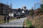 Click to see Y-WB-70_300-P1005627.JPG