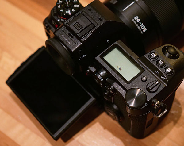 Panasonic S1R Review -- Product Image