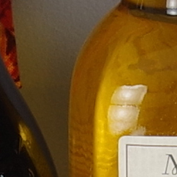 100% crop from Pentax K-S2 test image taken at ISO 100