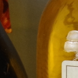 100% crop from Pentax K-1 II test image taken at ISO 1600