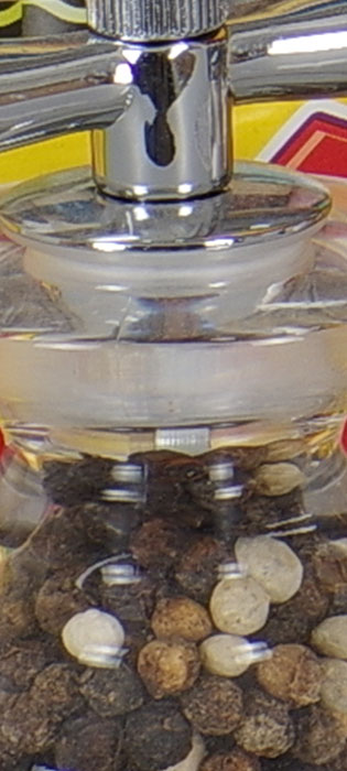 Pentax K-3 II - 100% crop from Pixel Shift Resolution shot, resampled to match Pentax 645Z frame height