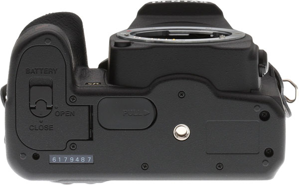 Pentax K-3 II Review -- Left view