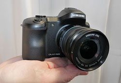 Samsung Galaxy NX tech section illustration