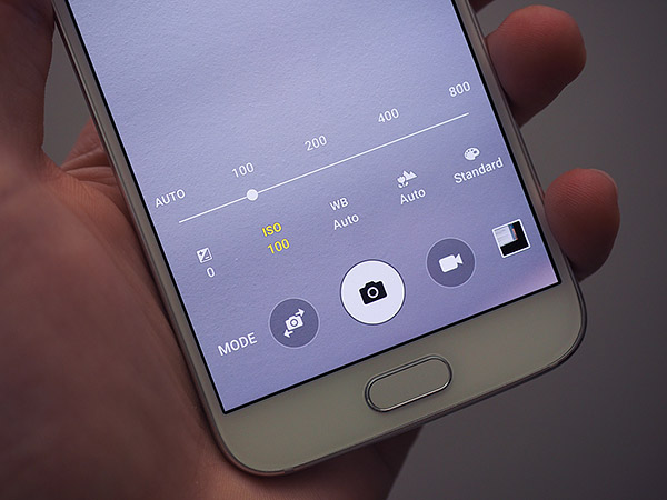 Samsung Galaxy S6 Review -- Product Photo