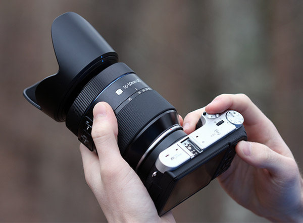 Samsung NX500 Review -- Product Image