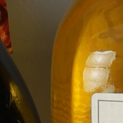 100% crop from Samsung NX500 test image taken at ISO 100
