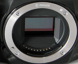 Sony A3000 Review -- Lens mount