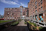 Click to see Y-WB-SonyPrimes-DSC00409-24mm-f2.8.JPG