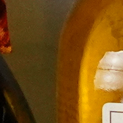 100% crop from Sony A7R III test image taken at ISO 3200