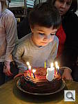 Click to see YINDOOR_CANDLES_2.JPG