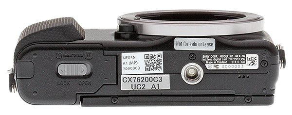 Sony NEX-3N Review -- Bottom View