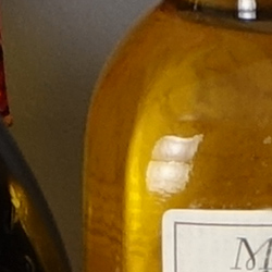 100% crop from Sony RX10 II test image taken at ISO 100