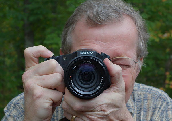 Sony RX10 review -- in hand