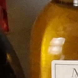 100% crop from Sony RX100 V test image taken at ISO 3200